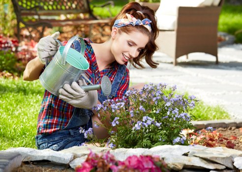 Gardeners Harlington introduction with local outdoor care